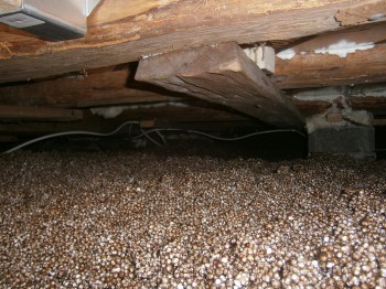 Varmt o torrt mellanbotten/lämmin ja kuiva välipohja